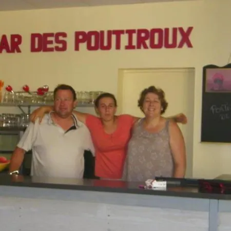 Mobil 27m² Avec Terrasse - 5 Personnes - Api-1-52-308 * Limeuil