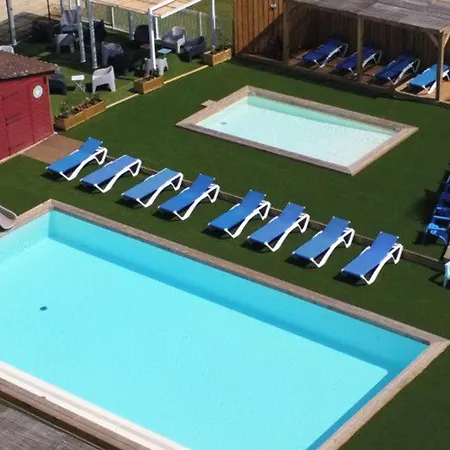 Mobil 27m² Avec Terrasse - 5 Personnes - Api-1-52-308 캠프장