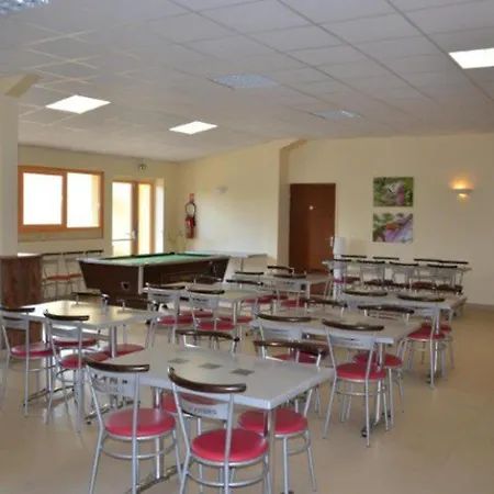 캠프장 Mobil 27m² Avec Terrasse - 5 Personnes - Api-1-52-308 Limeuil