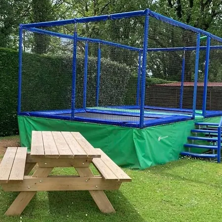 Mobil 27m² Avec Terrasse - 5 Personnes - Api-1-52-308