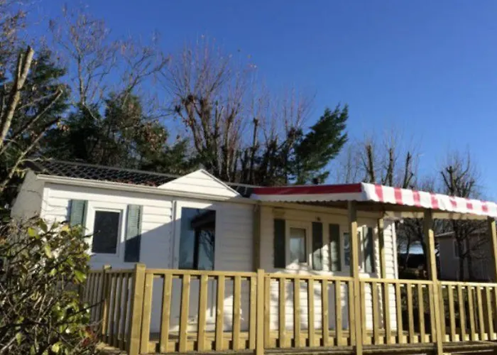 Mobil 27m² Avec Terrasse - 5 Personnes - Api-1-52-308 *