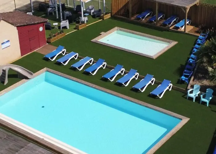 Mobil 27m² Avec Terrasse - 5 Personnes - Api-1-52-308 * Limeuil